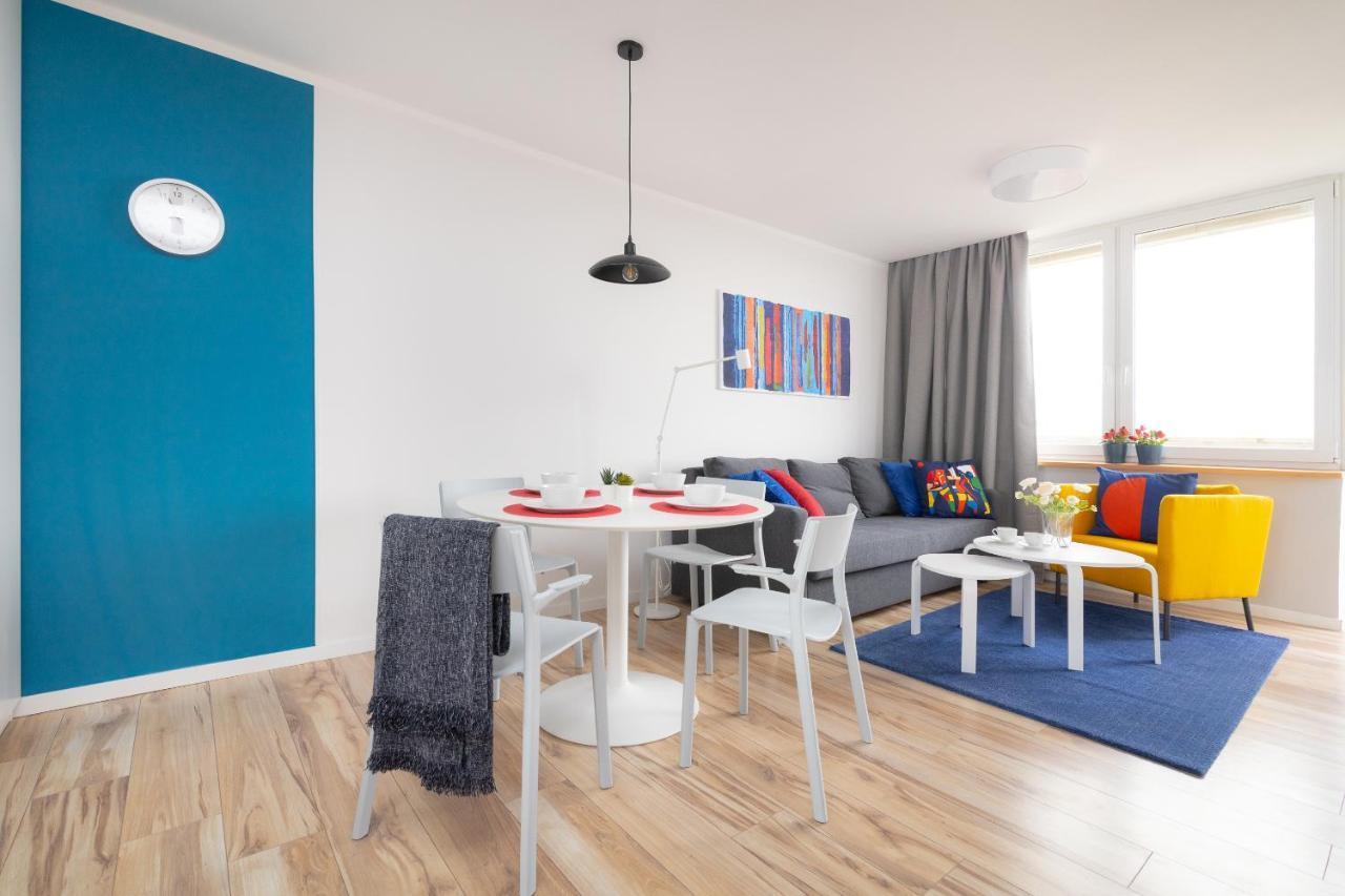 Beautiful 2 Rooms Flat With Balcony Varšava Exteriér fotografie